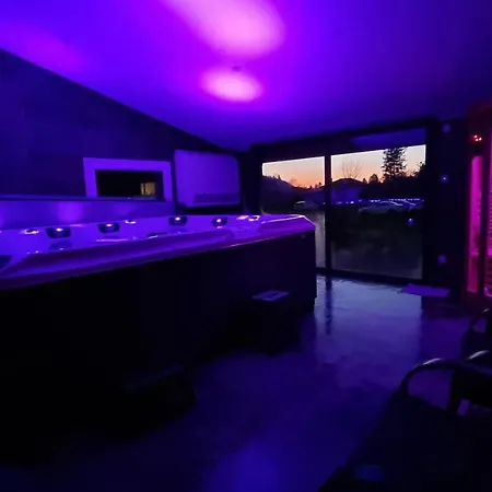De La Croisee Des Chemins - Piscine Chauffee - Spa, Hammam Et Sauna *